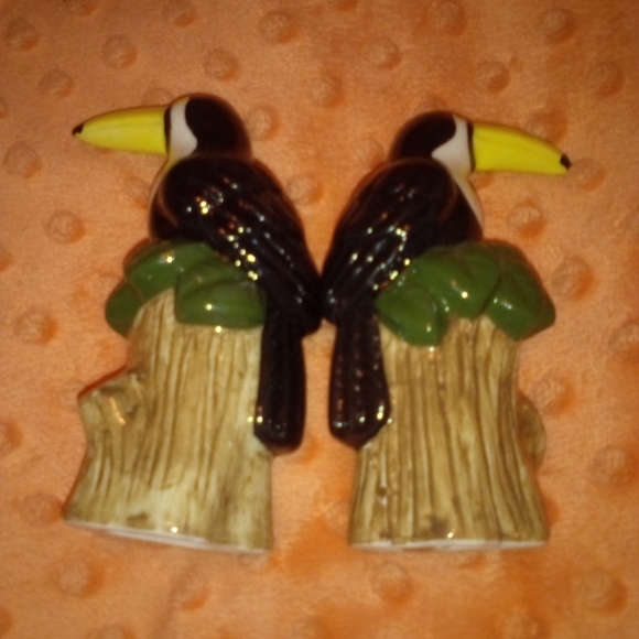 Bird salt and pepper shakers - Picture 1 of 2